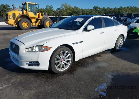 2014 Jaguar Xj из США, поврежденный, VIN SAJWA1CZ1E8V72082